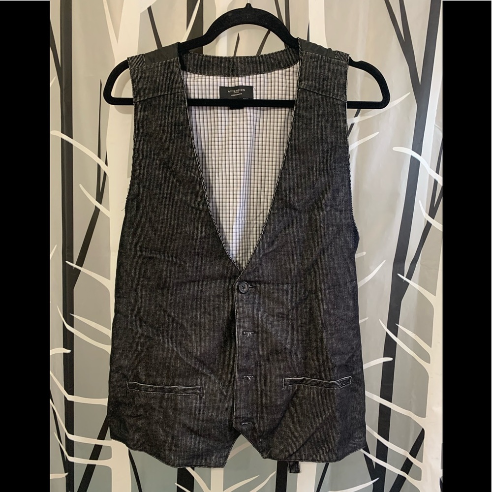 Attention Modern Fit Vest Sz XL